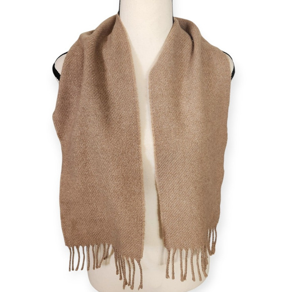100% Cashmere Scotch House Old Money Lightweight Fringe Camel Tan Winter Scarf - Picture 4 of 4